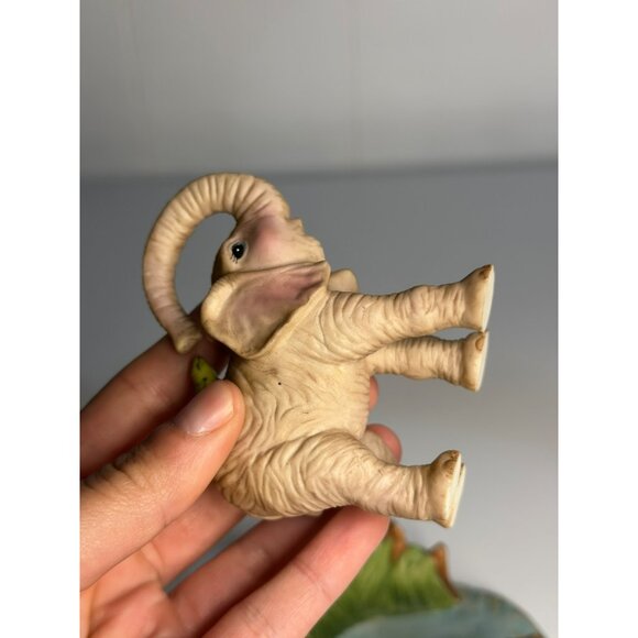 VTG Franklin Mint 1988 Safari Surprises Elephant 3.5" Wildlife Porcelain Ceramic - Picture 4 of 7